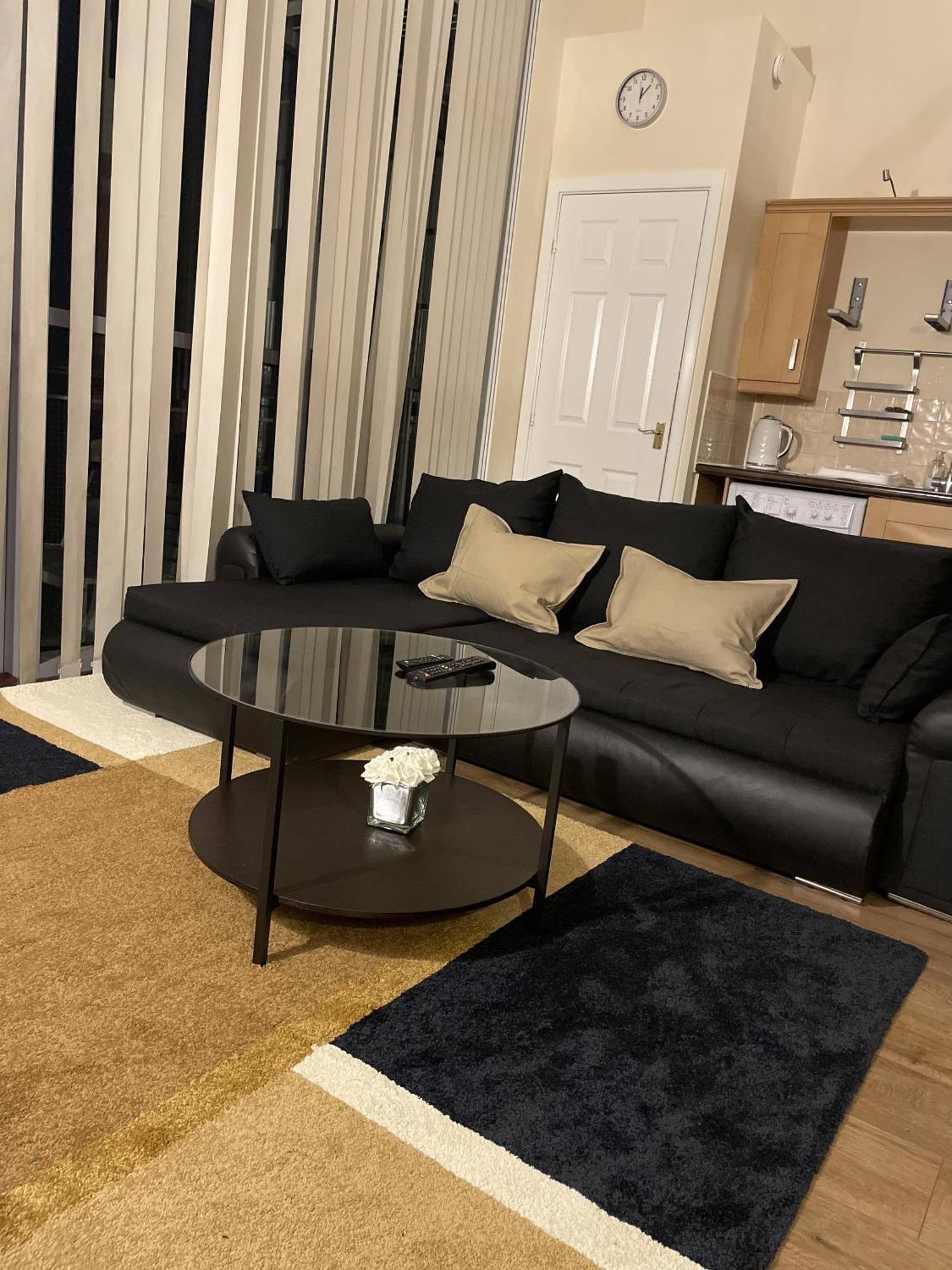 Luxury 2 Bed Apartment - Near Heathrow, Legoland, Windsor Slough Kültér fotó
